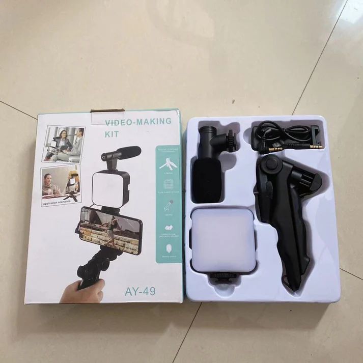 Smartphone and Camera Vlogging Studio Kits - Infinitygallery.store