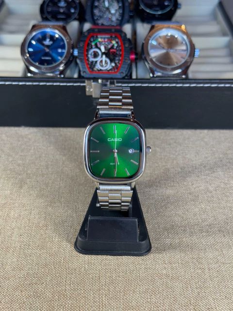 CASIO Men's Analog Watch – Classic Design with Date Display, 50M Water Resistant | Infinity Gallery - Infinitygallery.store