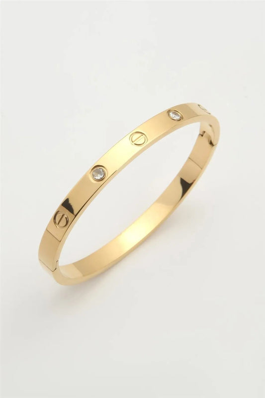 Minimalist Gold Stainless Steel Bracelet – Elegant Everyday Jewelry - Infinitygallery.store