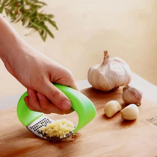 Multi-Function Garlic Presser – Ergonomic Stainless Steel Garlic Mincer - Infinitygallery.store