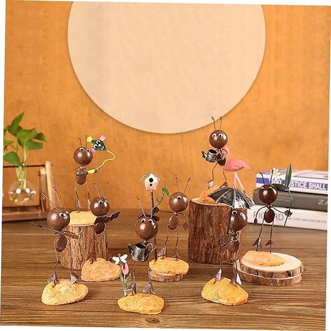 Metal Ant Decoration Piece – Quirky Handmade Tabletop Ornament for Home & Office - Infinitygallery.store