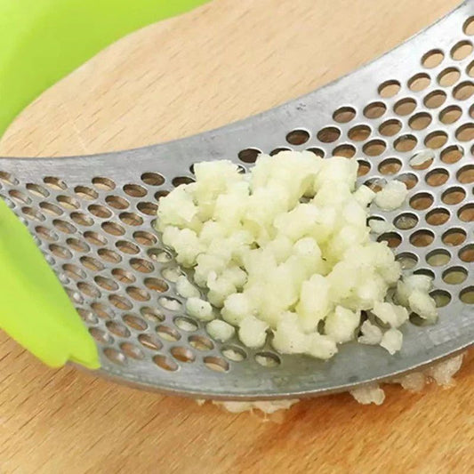 Multi-Function Garlic Presser – Ergonomic Stainless Steel Garlic Mincer - Infinitygallery.store