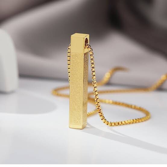 Ayatul Kursi Bar Necklace – Islamic Gold-Plated Stainless Steel Pendant for Men & Women - Infinitygallery.store