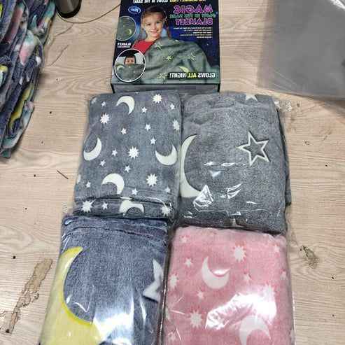 Magic Glow-in-the-Dark Blanket – Stars, Planets & Constellations | Soft, Machine Washable | Infinity Gallery