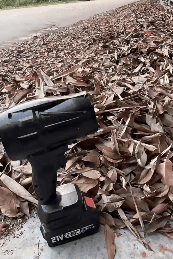 handheld vacuum cleaner UAE